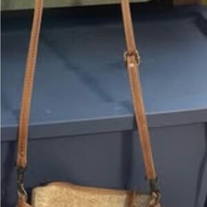 Leather Crossbody Bag in Tan and Gold Myra bag